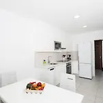 Villas Calan Bosch Tomi Willa