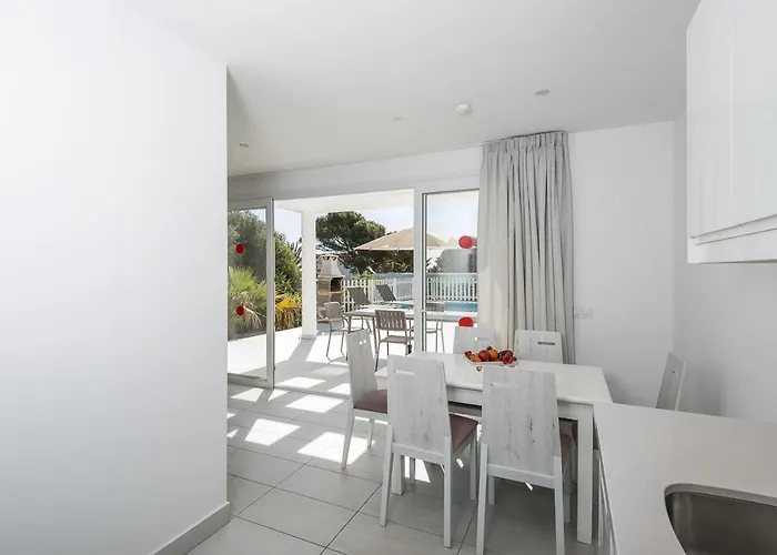 Villa Villas Calan Bosch Tomi Cala en Bosch